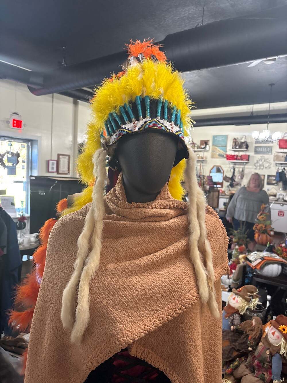 Full-Length Double-Trailer Native American-style Reproduction Feather Headdress